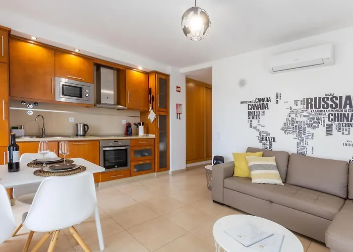 Chill Apartment W Pool - Praia Da Rocha